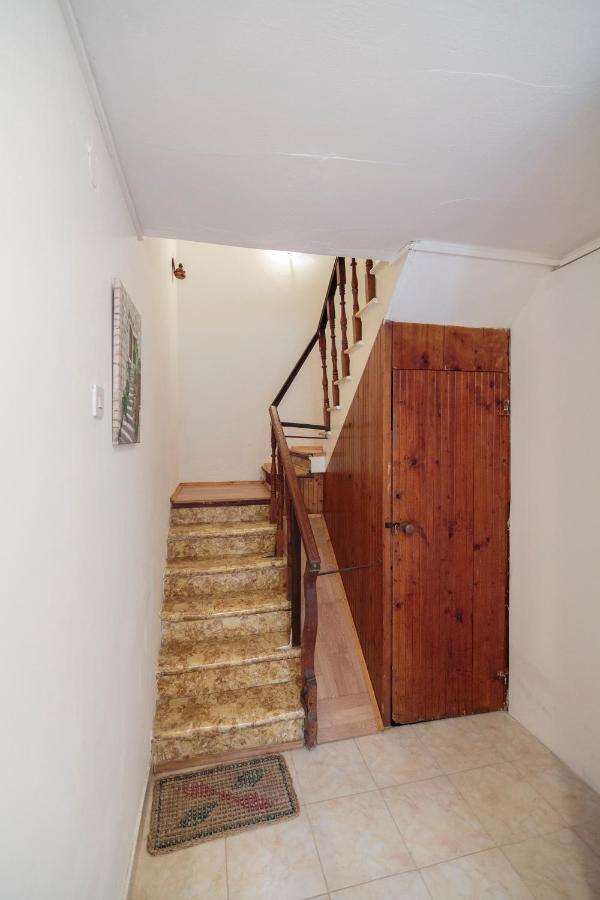 Apartment Esa Komiža Екстериор снимка