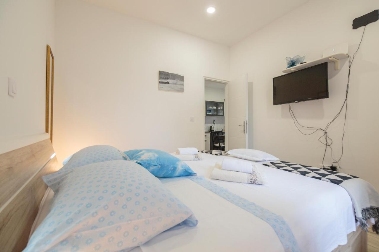 Apartment Esa Komiža Екстериор снимка